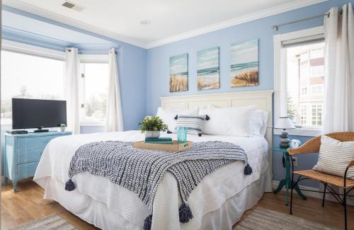 Traverse City Apartamento | New Listing Beach Bliss 211! Stunning bay view