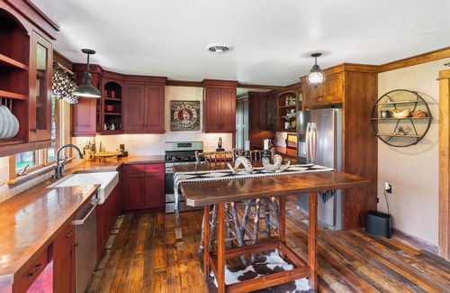 Whitefish Cabina | New listing! Beautiful Whitefish property