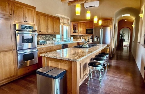 Las Campanas Casa | NEW LISTING - Bramasole - Mountain views, Pool, Hot Tub, 15 minutes to town.