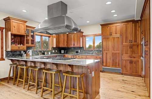 Panguitch Cabina | New Listing! Bryce Luxury Lodge