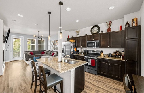 Broomfield Casa | New Listing! Central to Boulder and Denver - Firepit