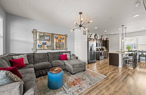 Broomfield Casa | New Listing! Central to Boulder and Denver - Firepit