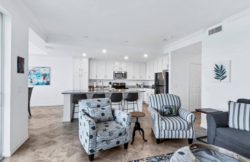 Punta Gorda Apartamento | New Listing! Charlotte Harbor Area Resort, 120mi to Disney & 134mi to Universal - GRH523349