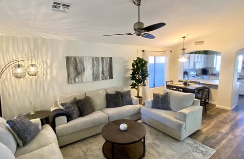 Springfield Park Casa | NEW LISTING! Clean 3 bed, 2 bathroom near the WMO Golf tournament