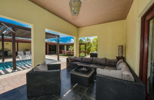 Opal Casa | New Listing Close To Beach Jacuzzi Villa