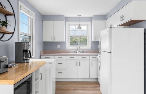 Newbury Casa | NEW LISTING DISCOUNT Oceanfront on Plum Island w/4+ bedrooms. Family friendly!