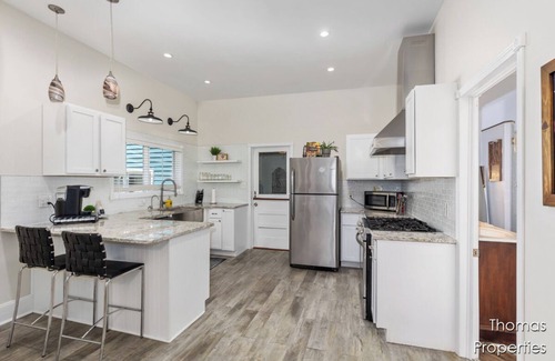 Nims Casa | New listing discounts, Fenced Yard & Pet Friendly!