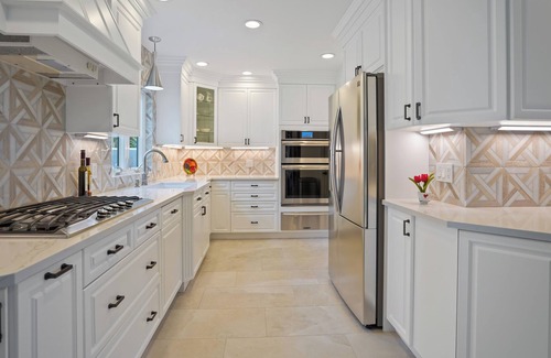 La Jolla Mesa Casa | New Listing - Expansive San Diego Views by The Beach