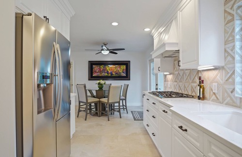 La Jolla Mesa Casa | New Listing - Expansive San Diego Views by The Beach