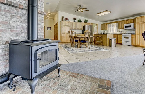 Westcliffe Casa | ***New listing*** Front 60 at Gibbs Peak