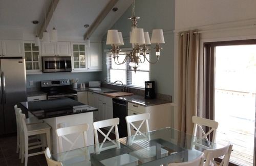 Harvey Cedars Casa | ¡Nuevo listado! Harvey Cedars Waterfront 6 hab casa de playa w / Loft!