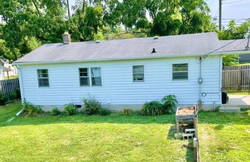 Greenwood Casa | New listing in Downtown Greenwood, Sleeps 10!