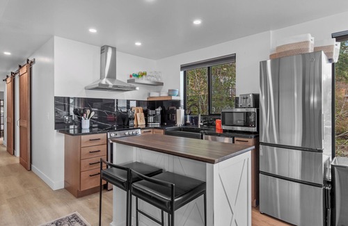 Coeur d'Alene Casa | New Listing! Lakefront home with Private Beach and Dock