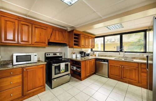 Playa Flamingo Alquiler De RV | New Listing! LOCATION! Views! Space! ★