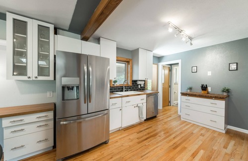 Alta Vista Area Casa | New Listing! Olde Town Arvada home with easy access to Red Rocks and Denver