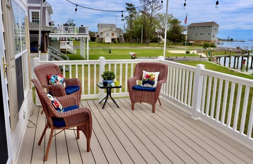 Long Neck Casa | New Listing! Osocozy. Waterfront home on the Indian River Bay. Lovely views!