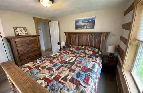 Huntingdon Otro | New Listing! Remodeled log farmhouse with lake view!