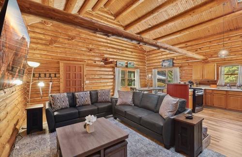 Ouray Cabina | New Listing! Rustic Meets Contemporary Luxury - Outdoor Gathering Space
