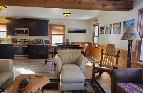 Lake Placid Cabina | New Listing!- Secluded in Lake Placid NY- The Hundred Mile Cabin