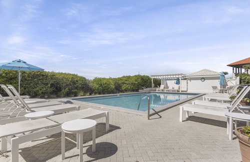 Dune Allen Beach Condominio | New Listing Specials - Palms of Dune Allen 207! Stunning 3 Bed Gulf Front!