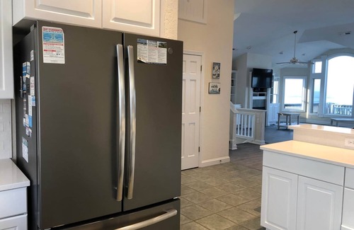 South Nags Head Casa | New Listing! Summer Breeze - Oceanfront 8 BR OBX/Nags Head home with Elevator!