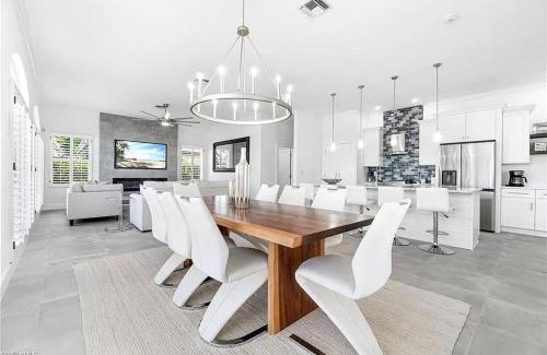 Vanderbilt Beach Casa | NEW LISTING! Sunshine Retreat!
