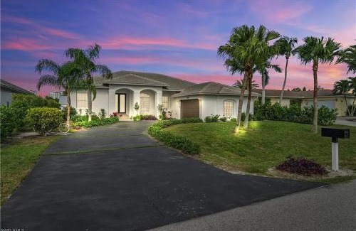 Vanderbilt Beach Casa | NEW LISTING! Sunshine Retreat!