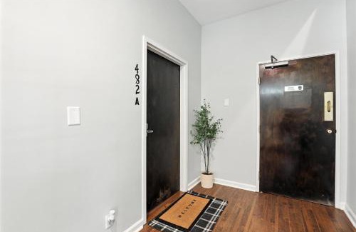 Athens Apartamento | New Listing The 483 Suite - Walk to Stadium
