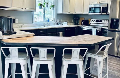 Spring Lake Apartamento | New Listing The “Lake” House