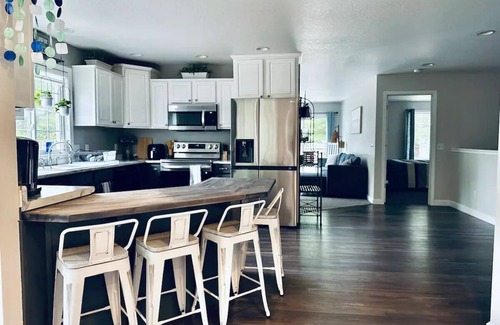 Spring Lake Apartamento | New Listing The “Lake” House
