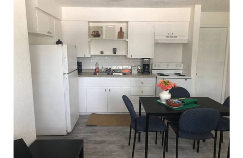 Johnston Terrace Casa | ¡Nuevo listado! Thrifty & Functional 2 BD cerca de AUS y el centro