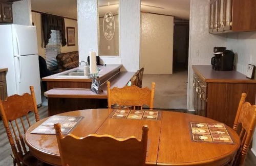 Fort Gaines Casa | *New Listing* Time Out Retreat is near Lake Eufaula & George T. Bagby State Park