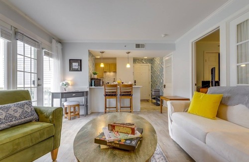 Norwich Condominio | NEW LISTING! Villa Spa Blu (1-Bedroom Condo) with Pool