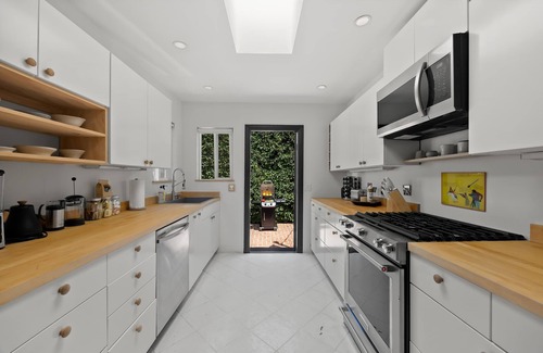 Melrose Casa | New Listing! West Hollywood Hacienda by Colby & Conrad!