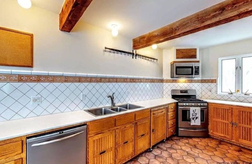 Mount Tremper Casa | NEW LISTING Woodstock secluded mountain retreat with beautiful pool and sauna.