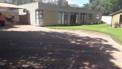 Universitas Casa | NEW LODGE - Universitas