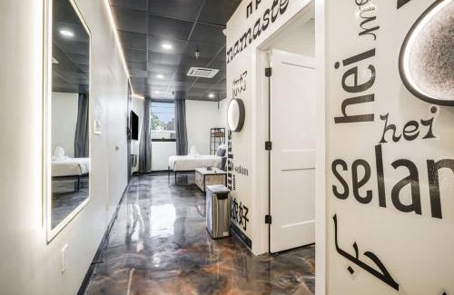 North Oakland Apartamento | New Loft 5 min to PPG or Convention center Sleeps 4