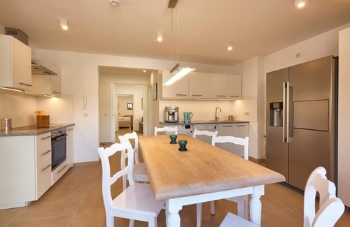 Regenhutte Apartamento | New loft with terrace and pool