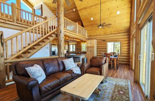 Winter Park Highlands Casa | New Log Home, Hot Tub For 8, Views!