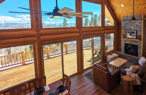 Winter Park Highlands Casa | New Log Home, Hot Tub For 8, Views!