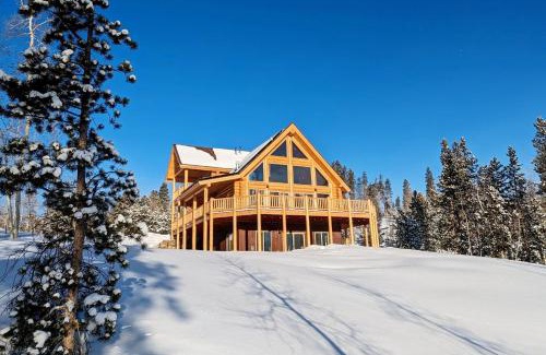 Winter Park Highlands Casa | New Log Home, Hot Tub For 8, Views!