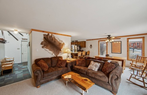 North Creek Casa | NEW! Lower Darby 2-Bedroom Townhouse with Pool by The Summit at Gore Mountain