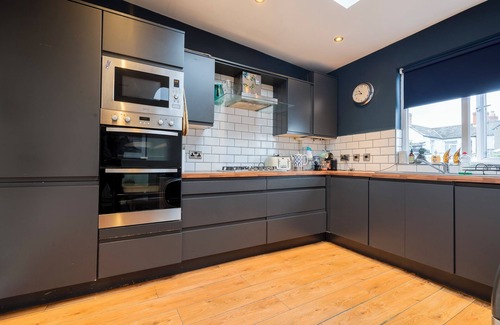 Dublin Casa | New lower August rates in our stylish city house.