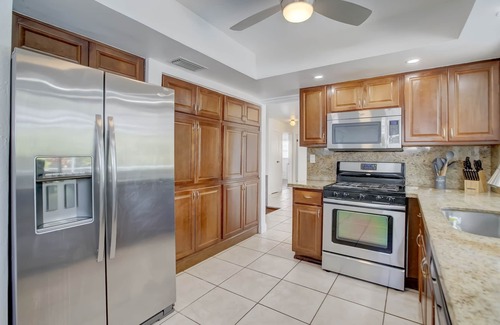 Sunrise Villa | New! Lush Villa w/ Pool and King Bed Sleeps 10..