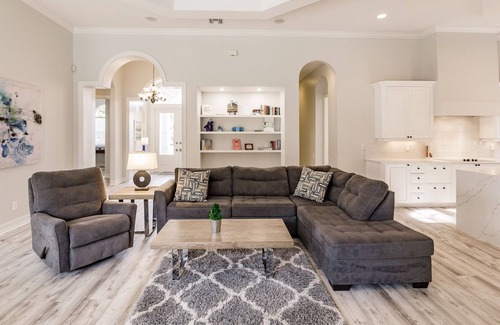 Coquina Sands Casa | ¡NUEVO A PARTIR DEL 19 DE JULIO! Casa de lujo, gr. ¡Piscina y jardín en una ubicación privilegiada! Visita virtual