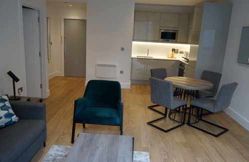 Theatreland Birmingham Apartamento | New* Luxury 1 King Bed Apartment- Birmingham City Centre