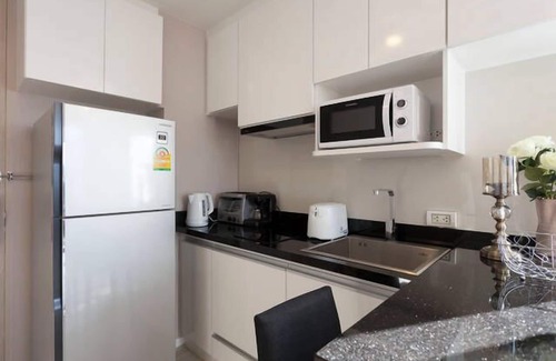 Huay Kaew Apartamento | Nuevo Luxury 1BR / Excelente ubicación @Nimman