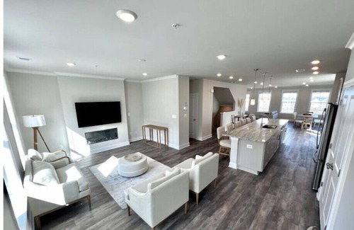 Woodbridge Apartamento | New Luxury and Modern in Stonebridge