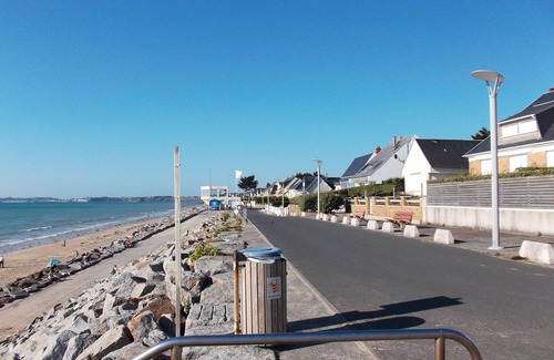 Saint-Pair-sur-Mer Apartamento | New luxury apartment in the city center, 300 meters from the beach