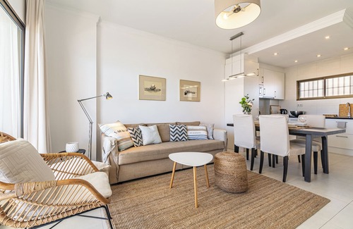 Benalmadena Costa Apartamento | Disfrute junto al mar. Apartamento 1ra linea con acceso directo a la playa.